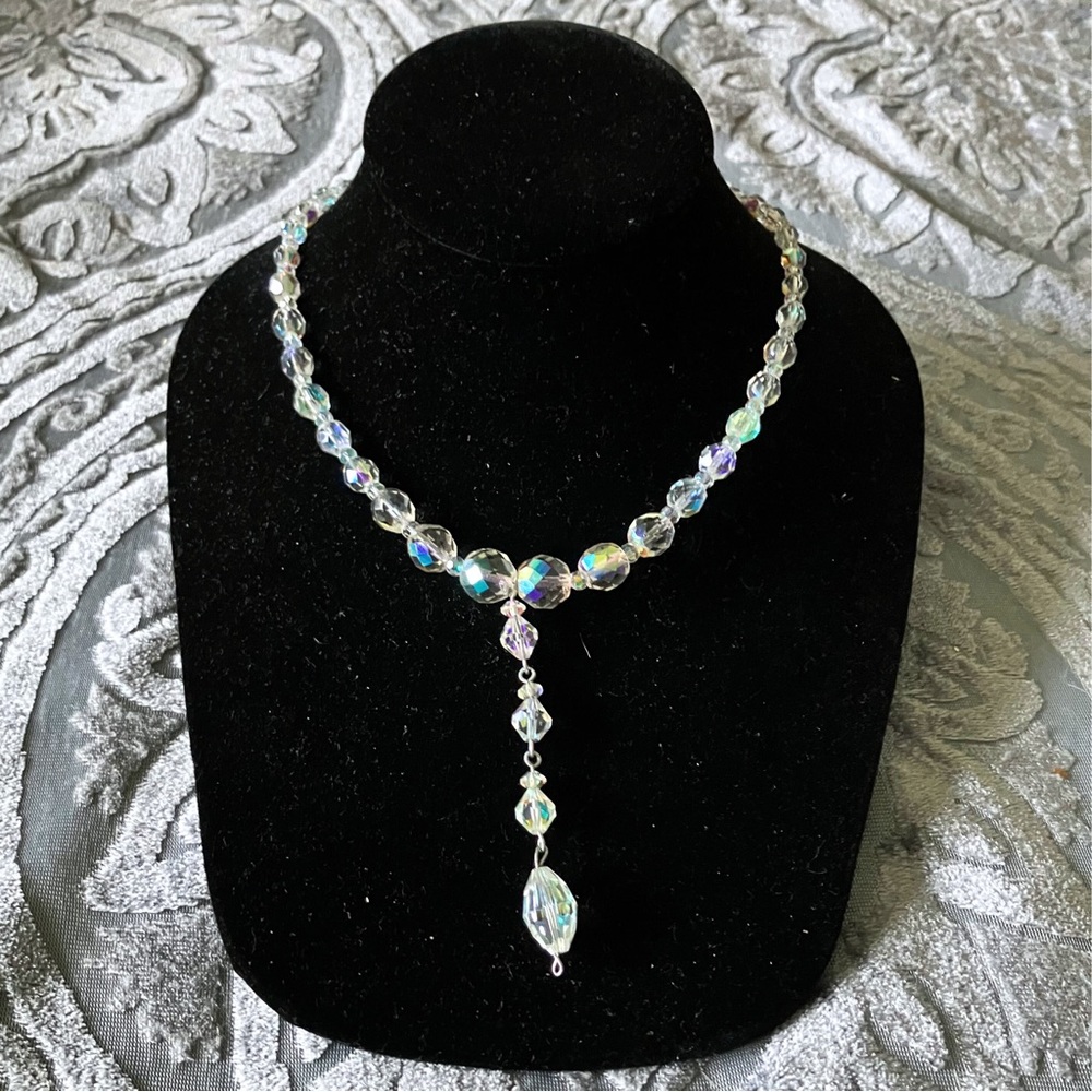 Vintage 50s Clear Crystal Aurora Borealis AB Iridiescent Glass Beaded Y Necklace - Picture 9 of 9